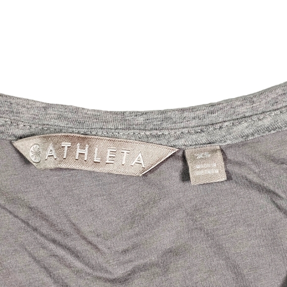 Athleta Grey Striped Fitted Midi Dress Size X Small Scoop Neck Short Sleeve - Picture 2 of 4